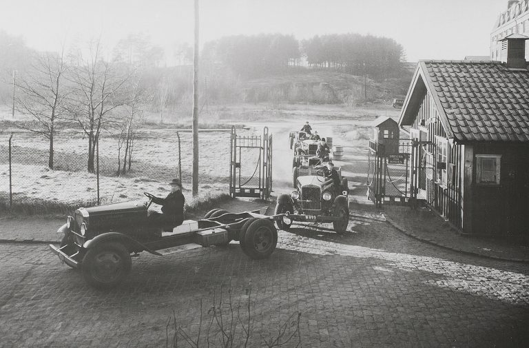 who used to own volvo