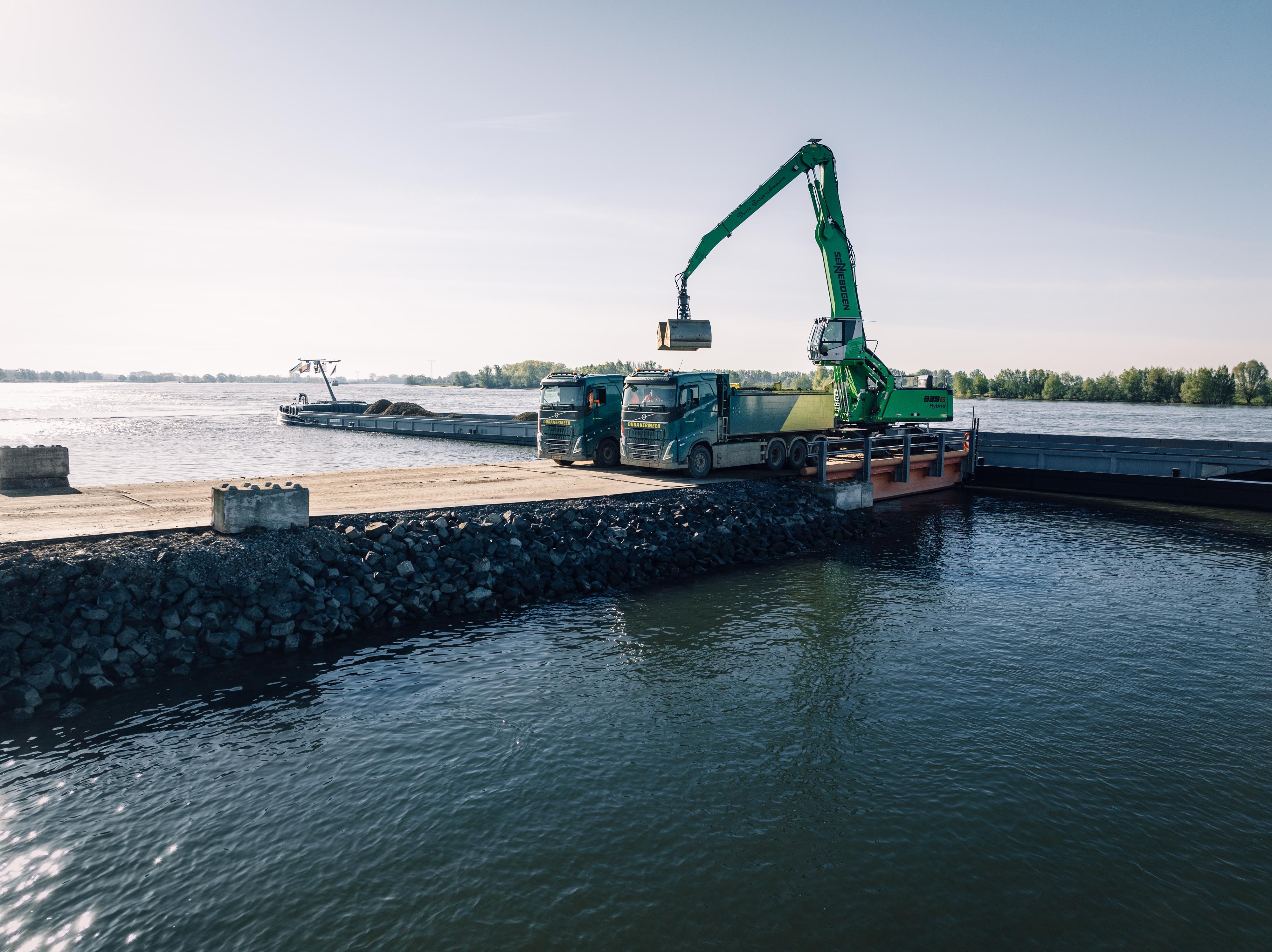 Podcast van Volvo Trucks over maatwerk, maatwerktrajecten en elektrificatie van het constructiesegment en voertuigen voor de bouw en GWW