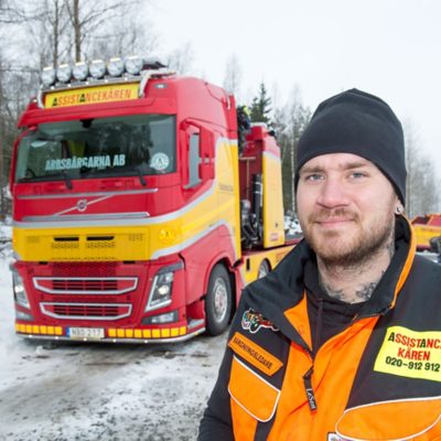 Sammy Herr framför den nya tungdragaren