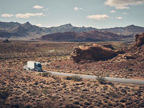 Volvo developing new truck-trailer connector