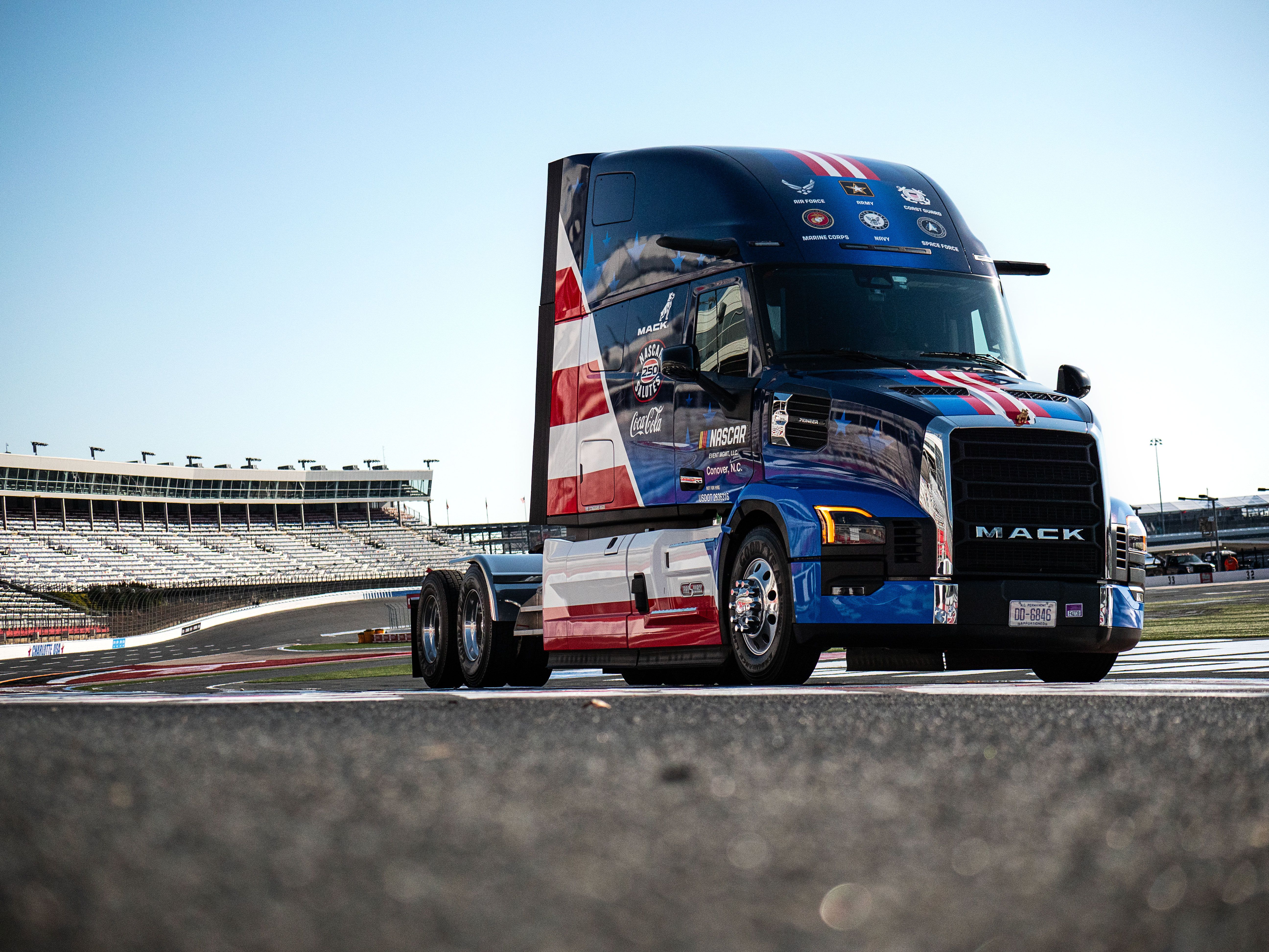 Mack Trucks Honors U.S. Military