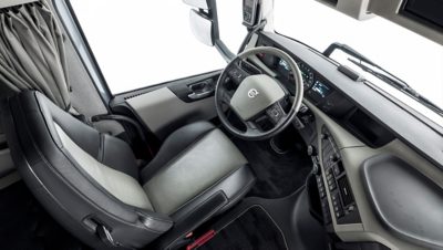 Volvo FH 16 media gallery cup holder