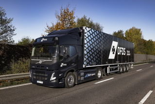 Volvo receives order for 100 electric trucks from DFDS