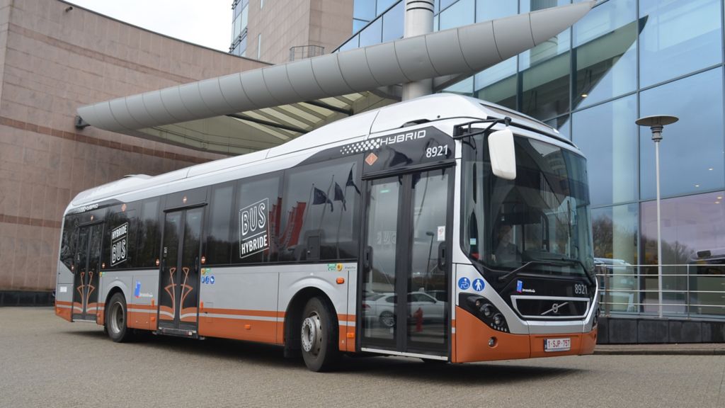 128 hybride bussen voor MIVB Brussel