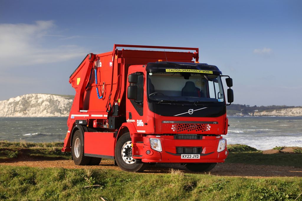 First Volvo FE Electric skiploader for Biffa, as part of significant fleet investment programme