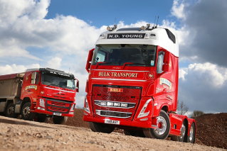 Volvo FH and FM - ND Young Transport