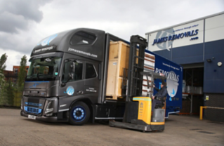 Volvo FM - James Removals