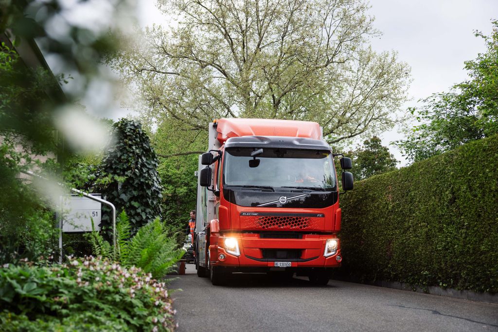 沃尔沃电动卡车累计行驶里程突破2.5亿公里