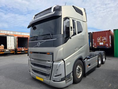 volvo FHx 4