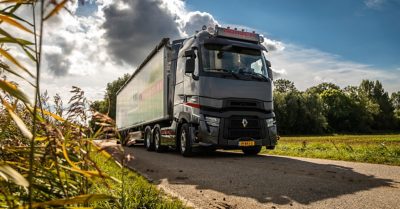 Ruim en betrouwbaar: Hanzen Trucking kiest weer voor Renault Trucks T High
