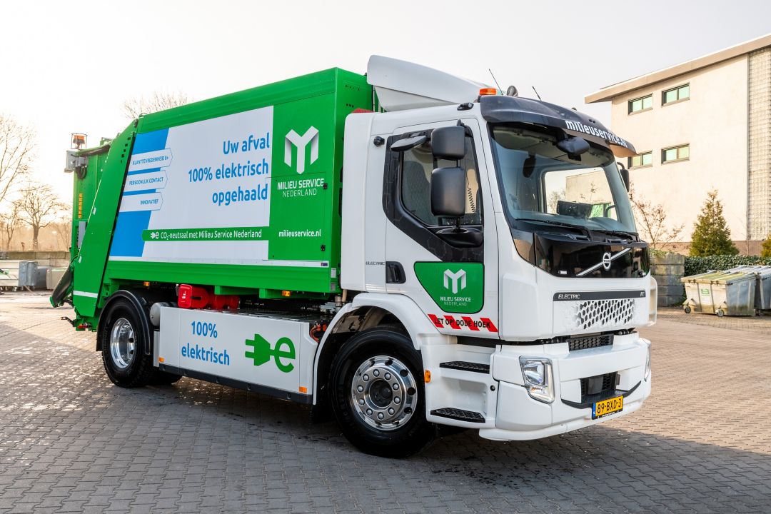 Milieu Service Nederland over elektrisch rijden met de Volvo FE Electric: ‘Wij willen zo min mogelijk CO2 uitstoten en daar helpt Volvo Trucks bij’