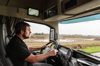 Royal Den Hartogh Logistics zet in op brandstofbesparing met Volvo FH Aero-trekkers
