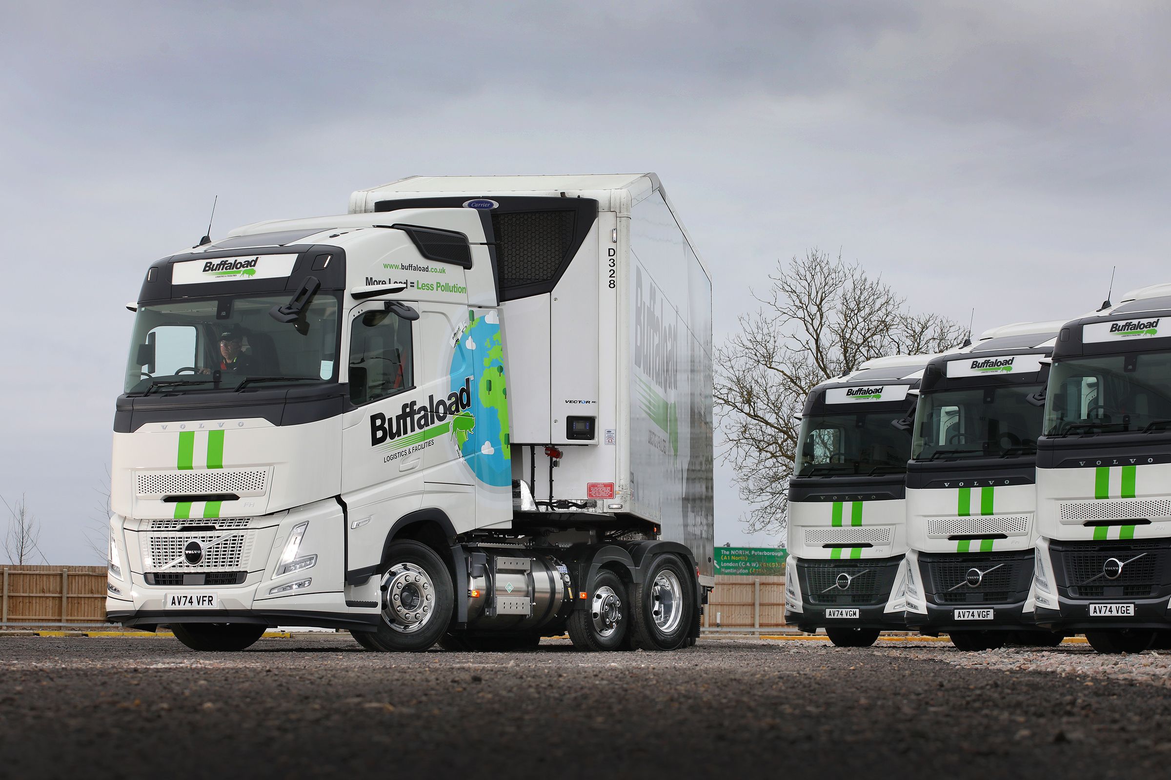 Twenty new FH Aero Gas-Powered trucks steer Buffaload closer to its green ambitions