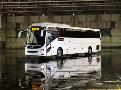 Premium Coaches And Coach Chassis | Volvo Buses