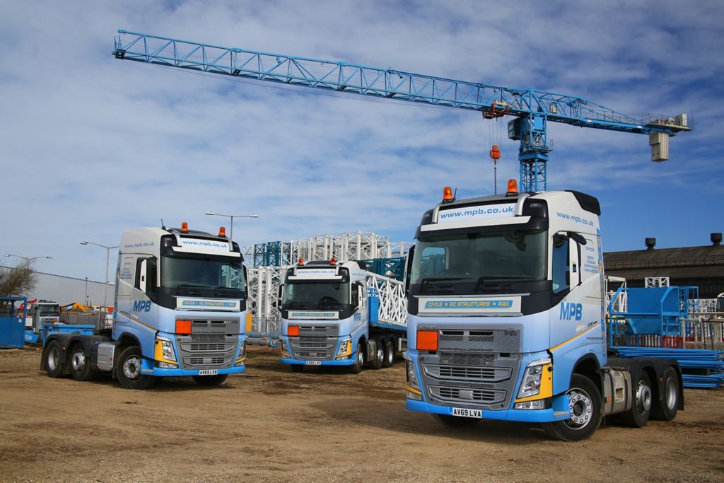 Three new high-spec Volvo FH Globetrotter tractor units have entered service with concrete frame construction specialist MPB Structures.