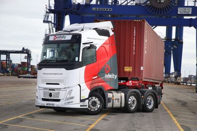 Infinity Container Logistics has taken delivery of 10 Volvo FH Aero 6x2 tractor units. 