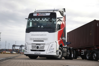 Volvo FH Aero - Infinity Container Logistics
