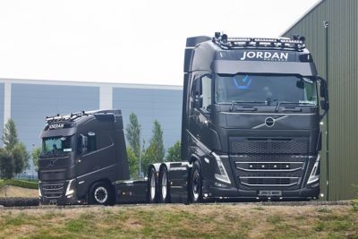 Cork-based business Jordan Haulage has taken delivery of two new Volvo FH 540 Globetrotter 6x2 tag axle tractor units.