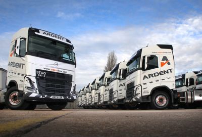 Ardent Hire has taken delivery of 20 new Volvo FH 500 6x2 tractor units.