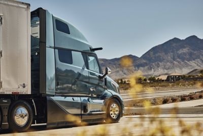 Volvo Trucks has landed a major order for the all-new Volvo VNL in the U.S.