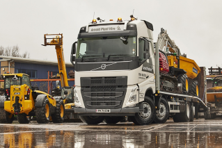 Volvo FH - Arnold Plant Hire