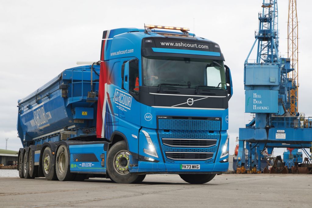 Four Volvo FH Electrics supercharge the Ashcourt Group's sustainability drive