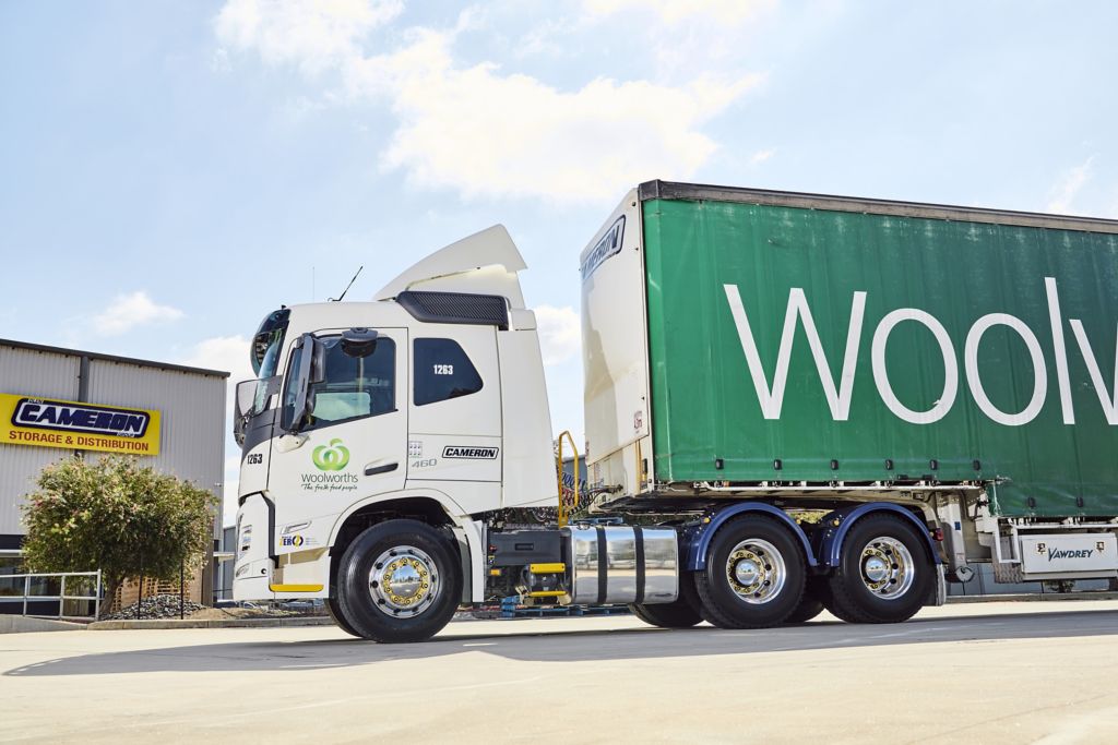 First New Volvo FMs delivered to Glen Cameron Group