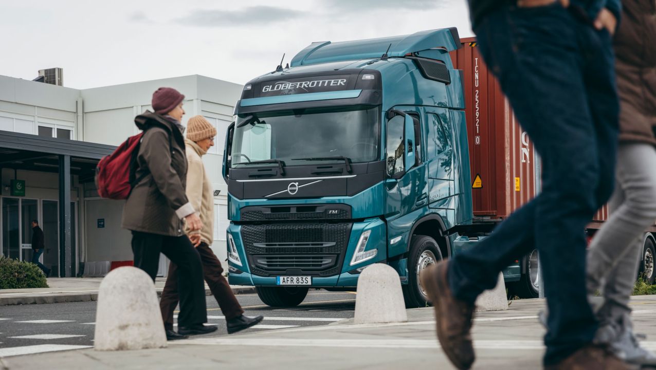 Volvo Trucks’ new range - One step closer to its vision of zero accidents