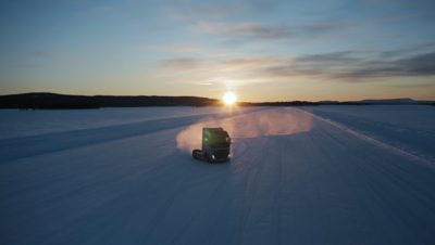 Volvo Trucks – Electric trucks ready for the extreme