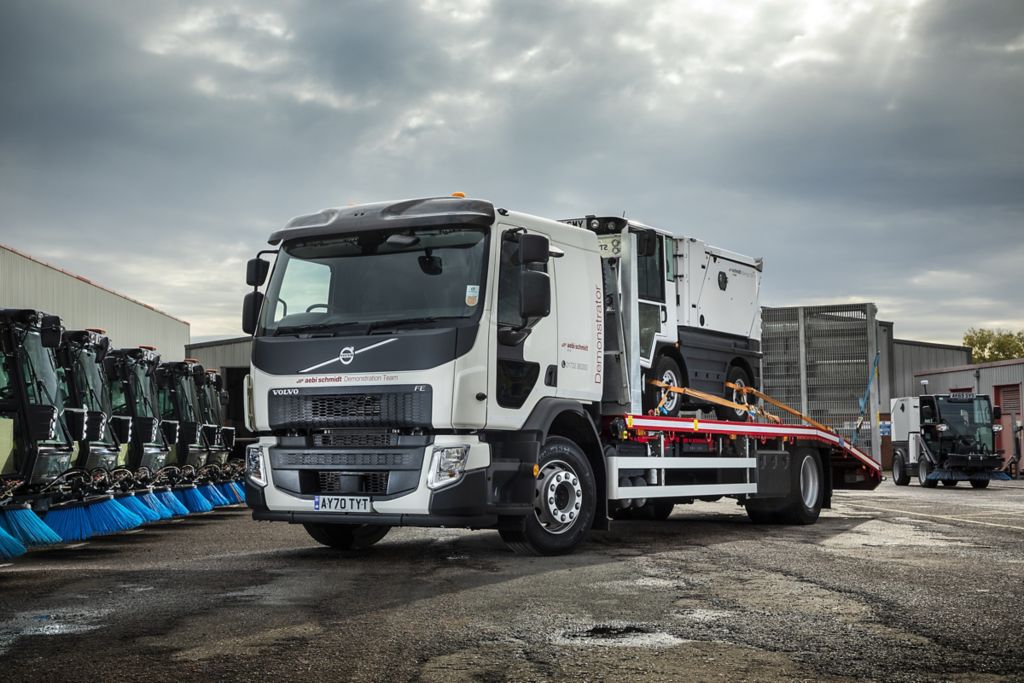 Quality of new Volvo FE sweeps Aebi Schmidt UK off its feet