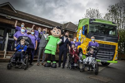 Volvo FH - Thomas Hardie Commercials Demonstrator