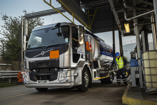 Volvo FL - Western Fuel