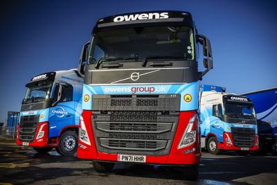 Thomas Hardie Commercials has secured a 60-strong fleet deal with Owens Group, for new Volvo FH 460 Globetrotter tractor units.
