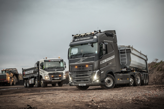 Volvo FH and Volvo FMX - RS Transport