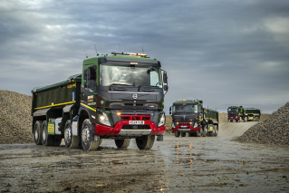 Volvo FMX - Smith & Sons