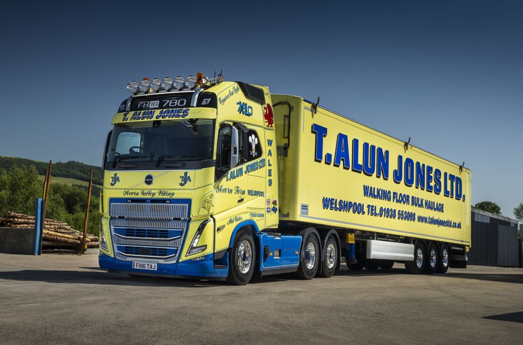 T Alun Jones cuts no corners with range-topping Volvo FH16 780