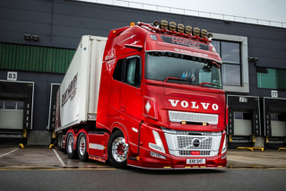 Volvo FH Aero - Stuart Harvey Transport