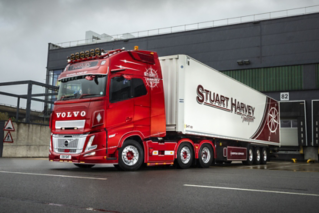 Volvo FH Aero - Stuart Harvey Transport