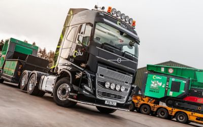 CRJ Services has taken delivery of two tag axle tractor units with spacious Globetrotter cabs from Volvo Trucks, welcoming an FH16 650 and an FH 540 into its business.