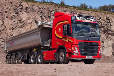 Campbell Contracts has acquired a Volvo FM 500 6x2 tag axle tractor unit, plated for 65-tonne GCW operation.
