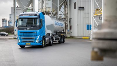 Volvo lanceert krachtige truck op Bio-LNG voor CO2-reductie bij langere transporten