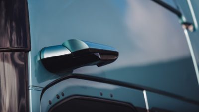Nærbilde av Volvo Trucks' kameraspeil
