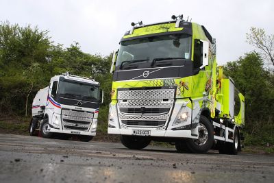 Connor Construction (South West) has taken delivery of three new Volvo FH 4x2 road sweepers and two FH Globetrotter 4x2 spray tankers.