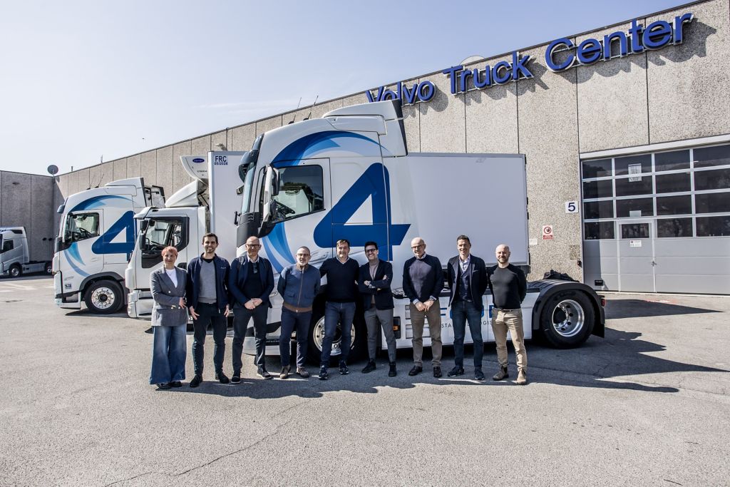 Consegna veicoli a Four Sustainable Logistics 