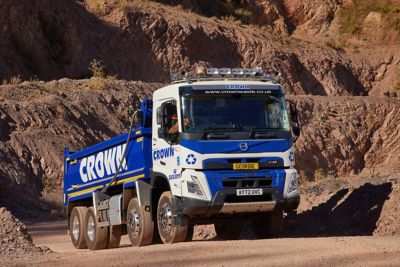 Crown Waste Management has welcomed four Volvo FMX 420 8x4 tippers to its fleet.