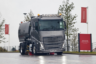 Volvo FH - DG Sweepers