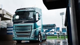 Gewiss Stadium- Volvo FH Electric