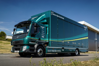 Volvo FL - Dick Lovett