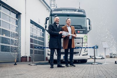 Slavnostní předání prvního elektrického nákladního vozidla těžké řady Volvo FH Electric