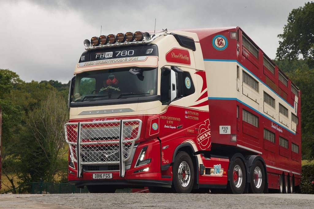 David Blockley and Son add new flagship Volvo FH16 Aero 780
